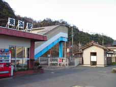 山陰海岸ジオパーク−東浜駅トイレ