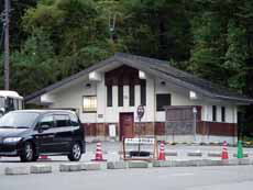 トイレ 平湯バスターミナル2
